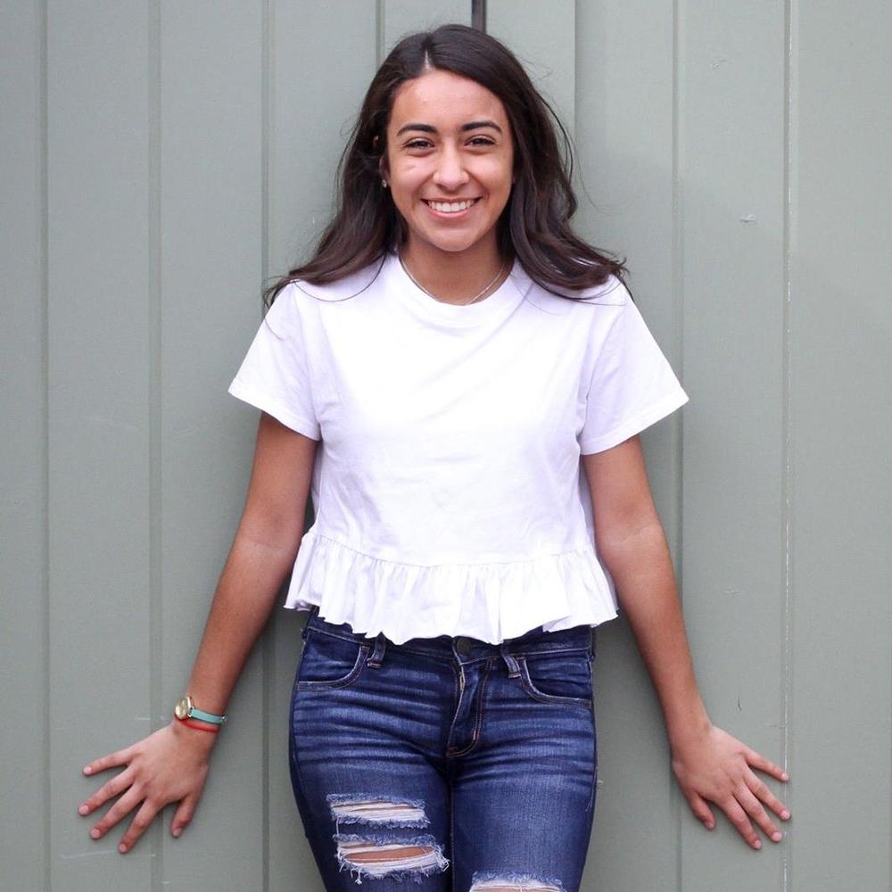 Meet your Posher, Andrea